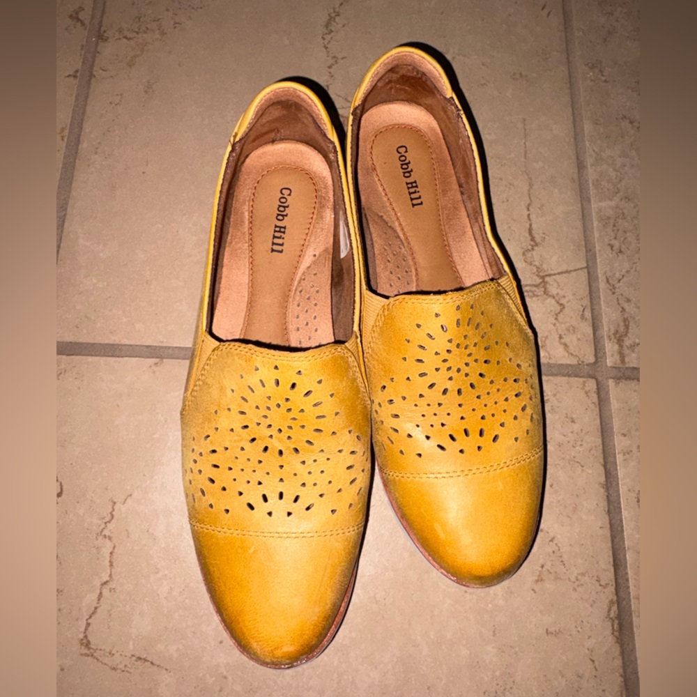 Women's Shoe